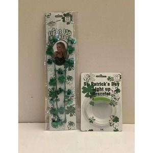 Saint Patrick's Day Lucky Shamrock Light Up Lighted Necklace & Bracelet Set